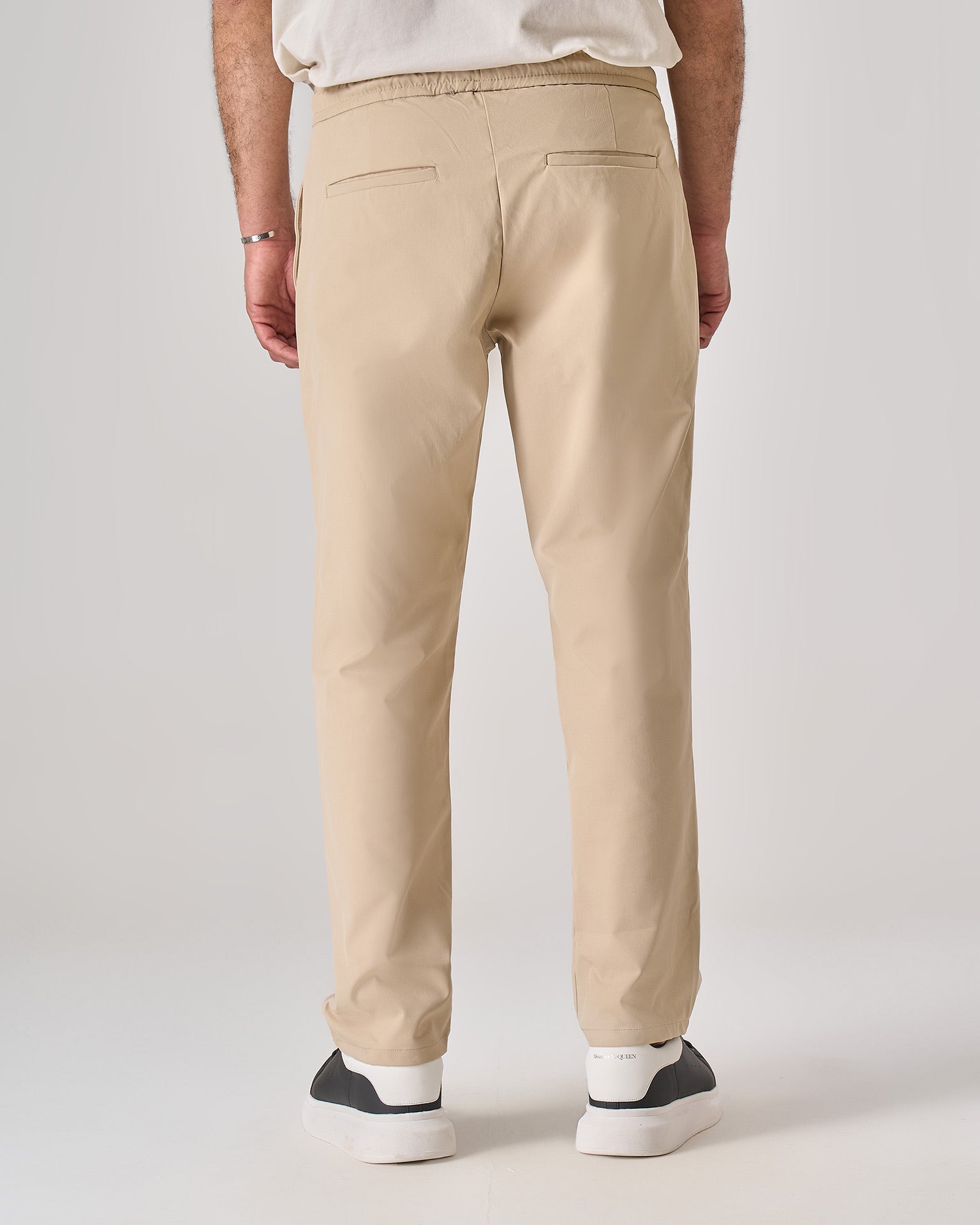 Chinos