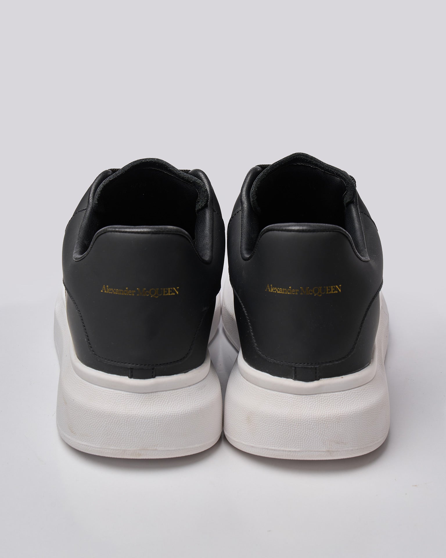 Alexander McQueen — 20