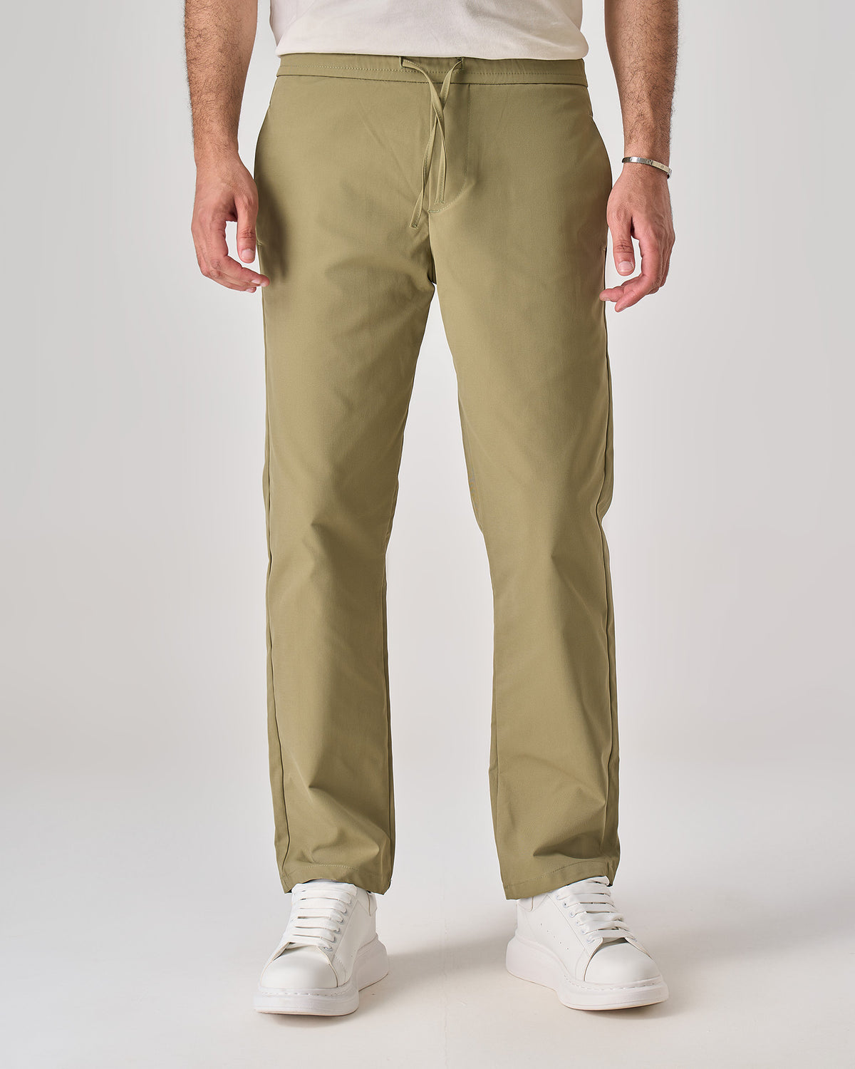 Chinos