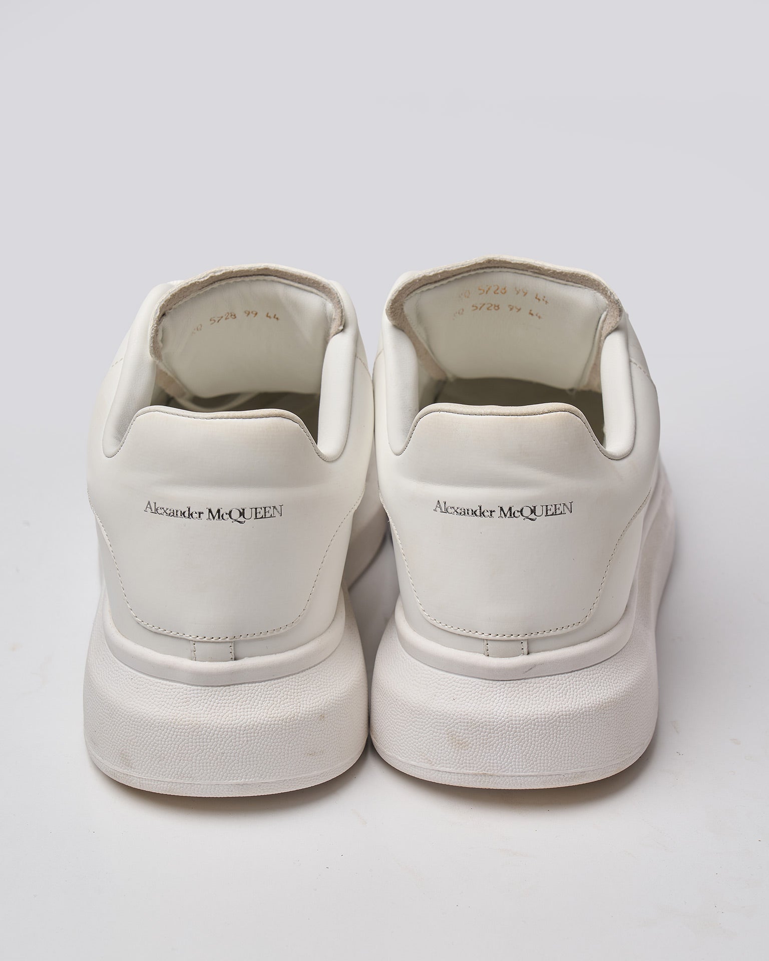 Alexander McQueen — 10